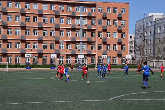 库里三节17+9+10新援22分 勇士大胜开拓者35分