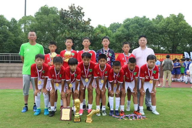 AC米兰将在冬窗期租借沃克 100万租借+500万买断